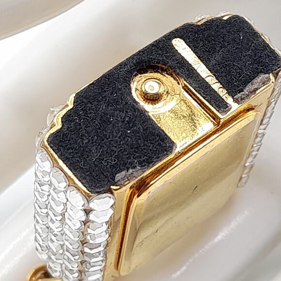 Vintage Timex Rhinestone Lock Style Watch, Needs Battery, Japan Mt, Quartz - Picture 7 of 10